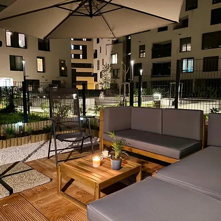 3 Modern With Private Garden, Free Parking & Movie Library Lejlighed Prag