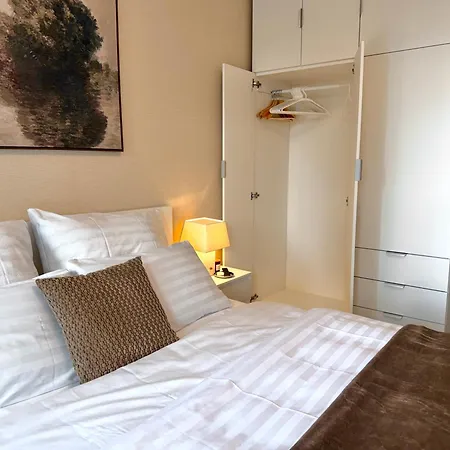 Lejlighed 3 Modern With Private Garden, Free Parking & Movie Library Prag